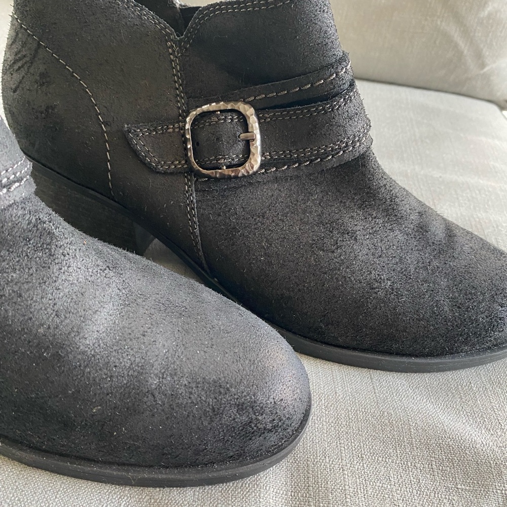 Clarks Charlten Bay leather suede distressed ankle boots- sz. 8 M - Picture 10 of 11